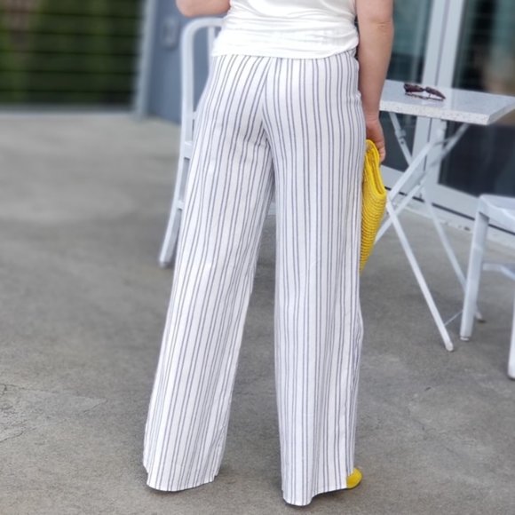 RESORT DOLLZ Striped Pants - Picture 3 of 4